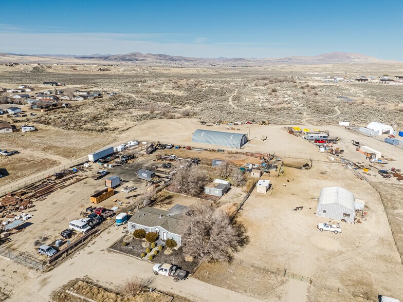 More Photos Of 75 Licht Pky, Spring Creek Industrial For Lease