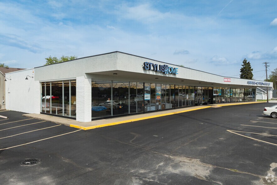 More Photos Of 4151 Woodville Rd, Northwood Freestanding For Lease