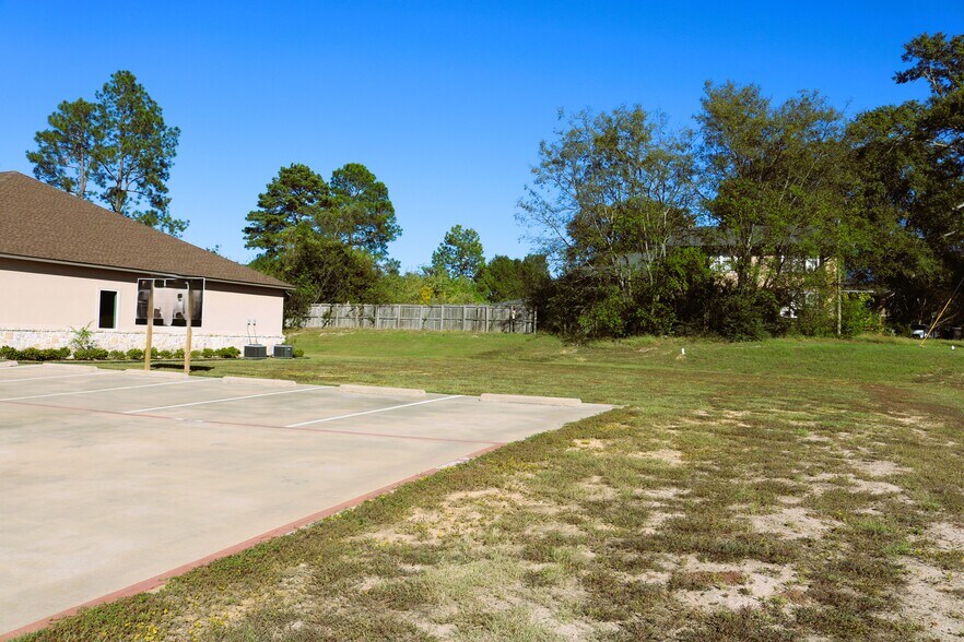 More Photos Of 359 N Cypress St, Gilmer Land For Sale