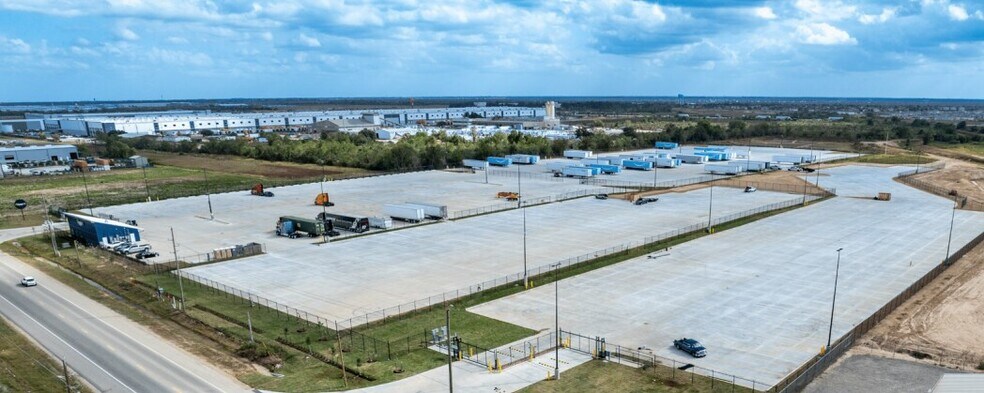 Primary Photo Of 30255 US Highway 90, Katy Distribution For Lease