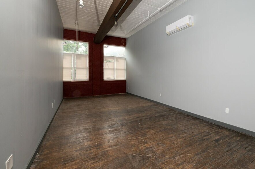 More Photos Of 464 Pratt Street Ext, Meriden Apartments For Sale
