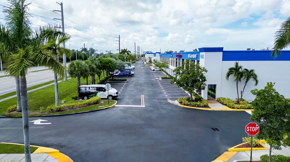 More Photos Of 4500 N Powerline Rd, Deerfield Beach Unknown For Lease