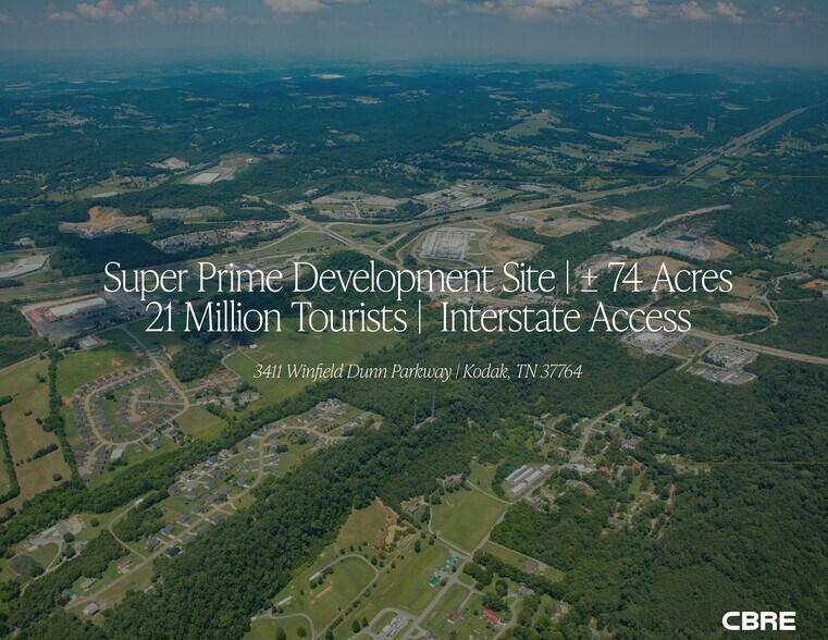 Primary Photo Of 3411 Winfield Dunn Pky, Kodak Land For Sale