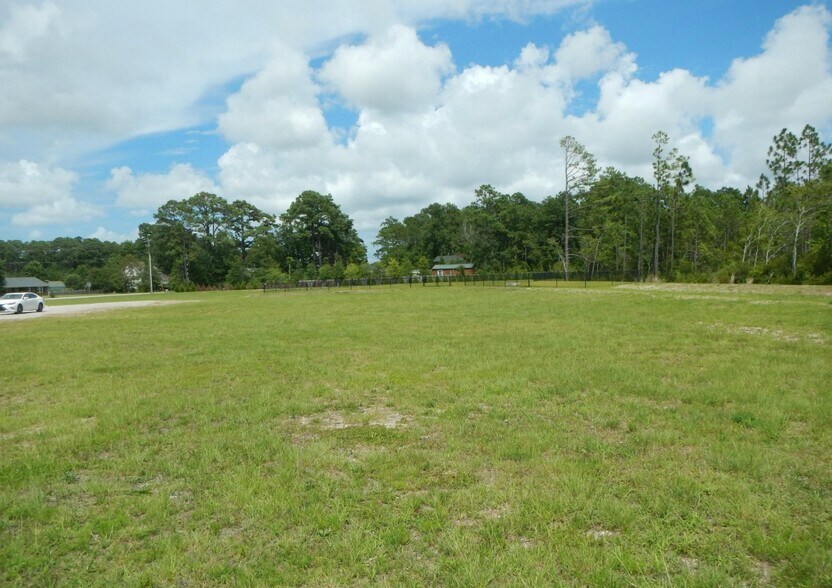 More Photos Of 6646 Highway 70, Newport Land For Lease