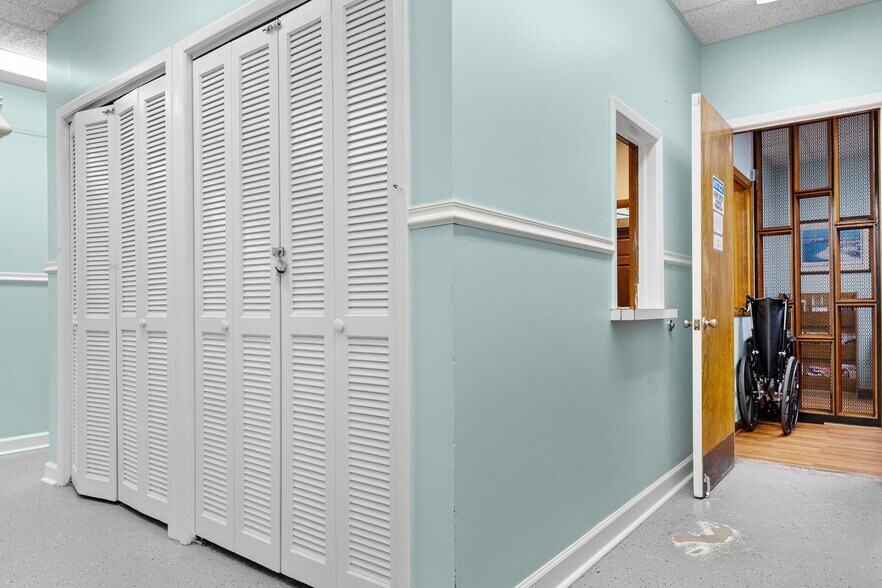 More Photos Of 941 Summers Ave, Orangeburg Medical For Sale