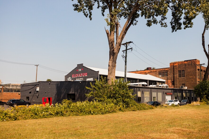 More Photos Of 1938 Franklin St, Detroit Loft Creative Space For Lease