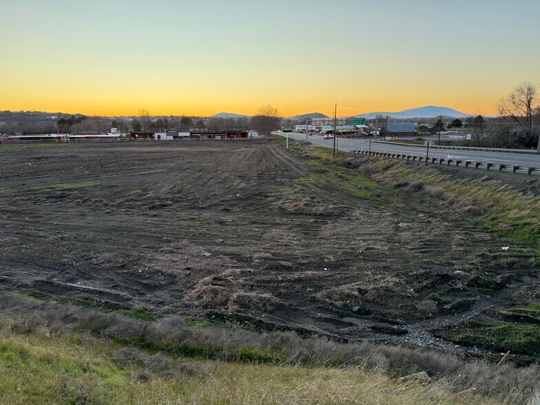 More Photos Of 2517 Van Giesen St, Richland Land For Sale