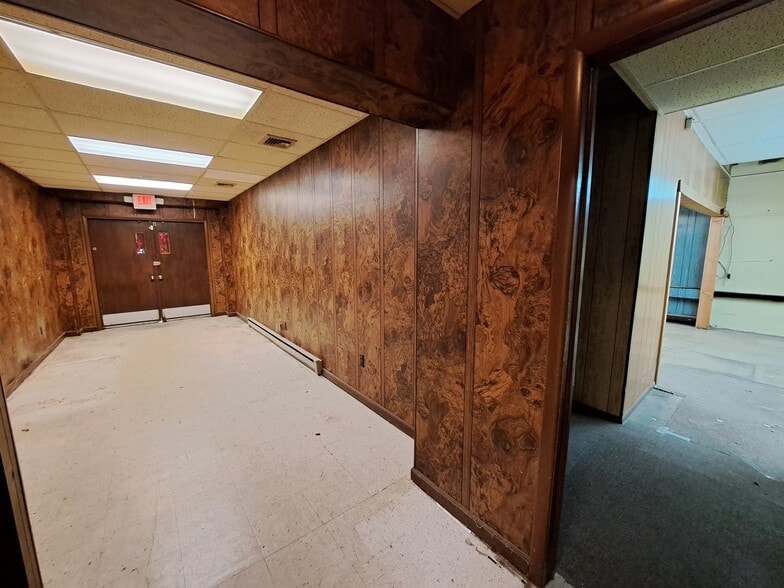 More Photos Of 41-43 Paterson Ave, Paterson Apartments For Sale