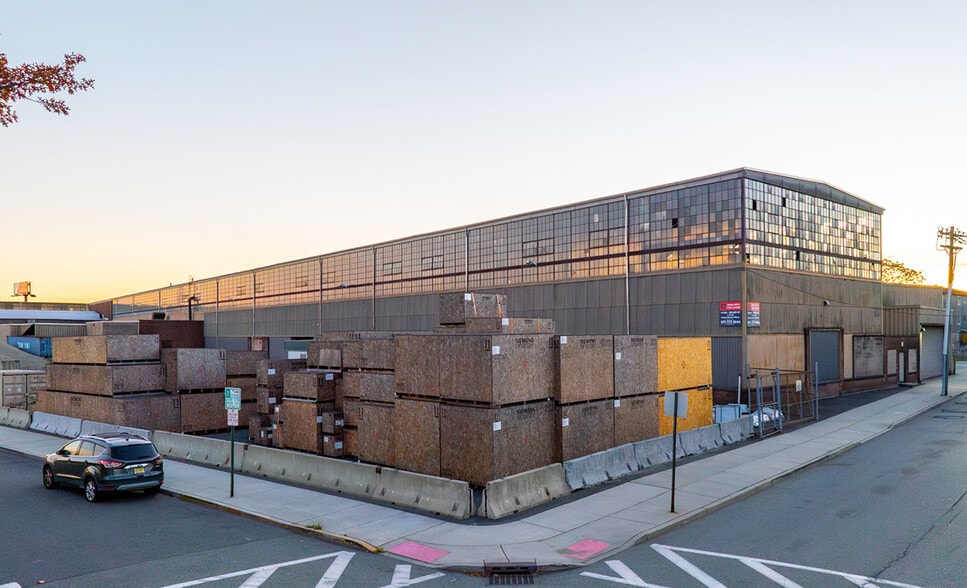 More Photos Of 310 Manor Ave, Harrison Land For Lease