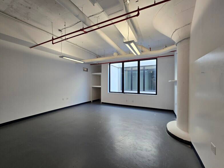 More Photos Of 1000 Dean St, Brooklyn Loft Creative Space For Lease