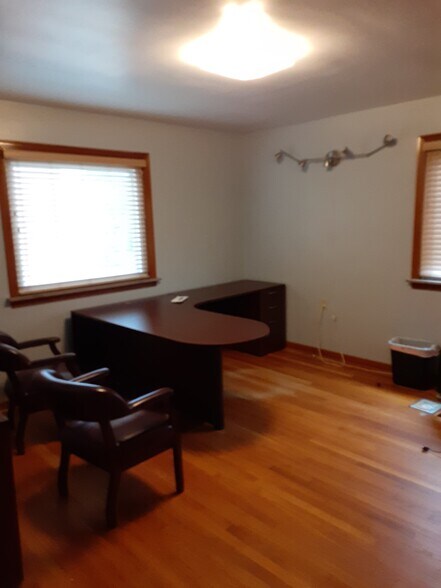 More Photos Of 4027 Old William Penn Hwy, Murrysville Freestanding For Lease
