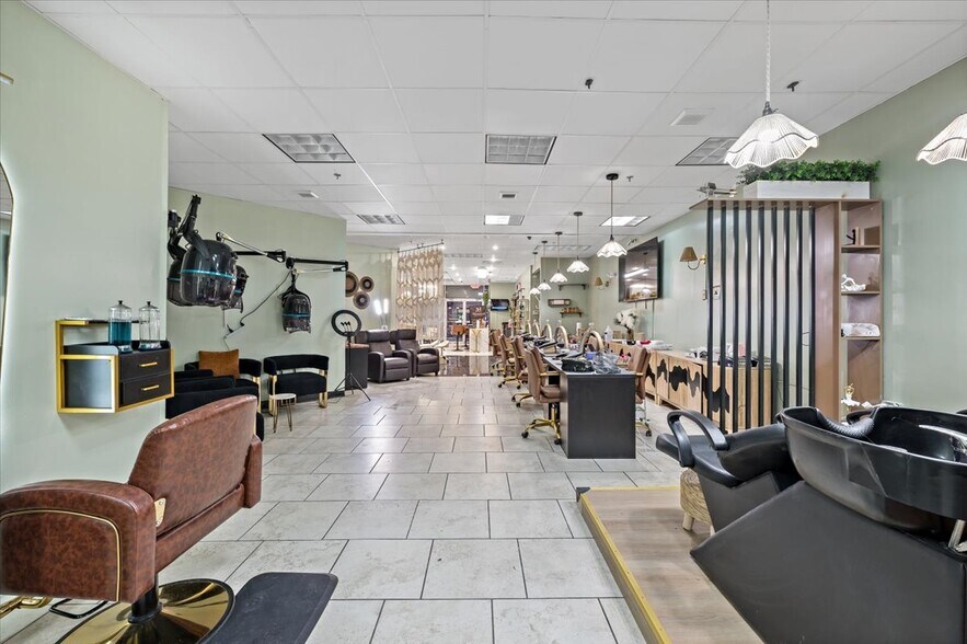 More Photos Of 128 N 8th St, Allentown Warehouse For Sale