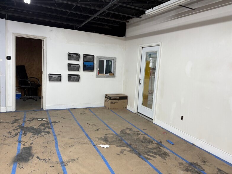 More Photos Of 340 S Worcester St, Norton Warehouse For Sale