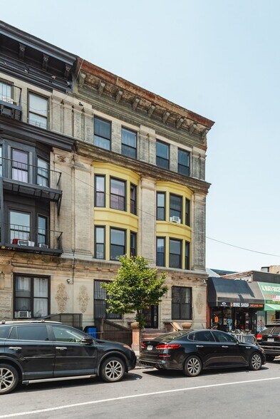 More Photos Of 60 New York Ave, Brooklyn Apartments For Sale