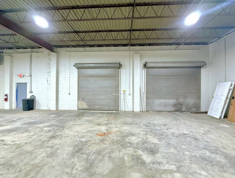 More Photos Of 1403 Leona St, Dothan Warehouse For Lease