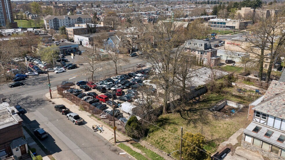 More Photos Of 6301-6311 N Broad St, Philadelphia Freestanding For Sale