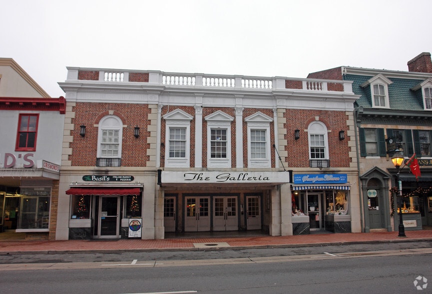 More Photos Of 905-909 Caroline St, Fredericksburg Storefront Retail Office For Lease