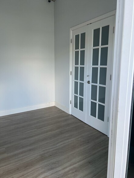 More Photos Of 7620 NW 25th St, Miami Distribution For Lease