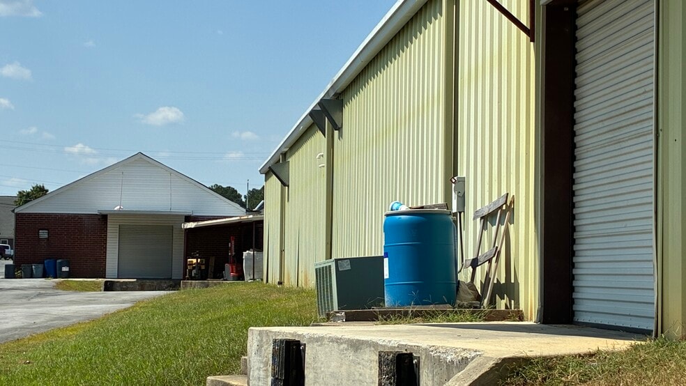 More Photos Of 6 Redmond Ct NW, Rome Industrial For Sale