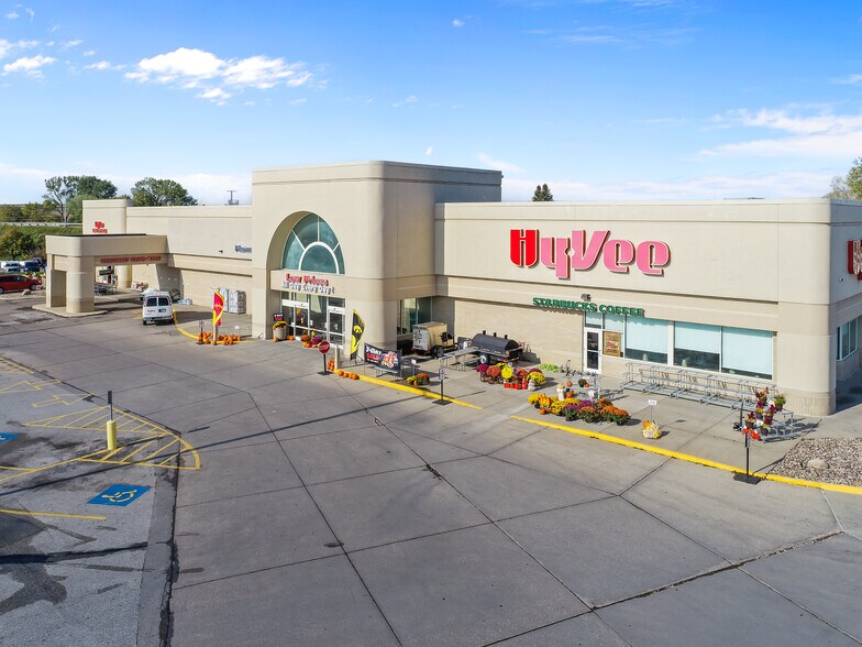 Primary Photo Of 801-905 Highway 30 E, Carroll Unknown For Lease