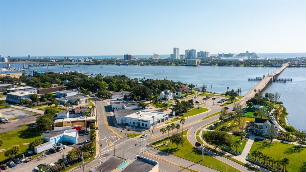More Photos Of 118 Fairview Ave, Daytona Beach Freestanding For Sale