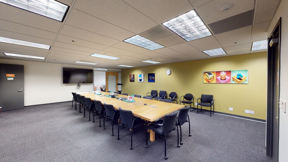 More Photos Of 2646 Rainier Ave S, Seattle Industrial For Sale