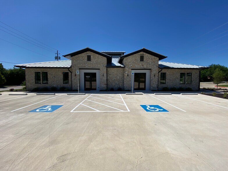 More Photos Of 1120 N Kimball Ave, Southlake Medical For Lease