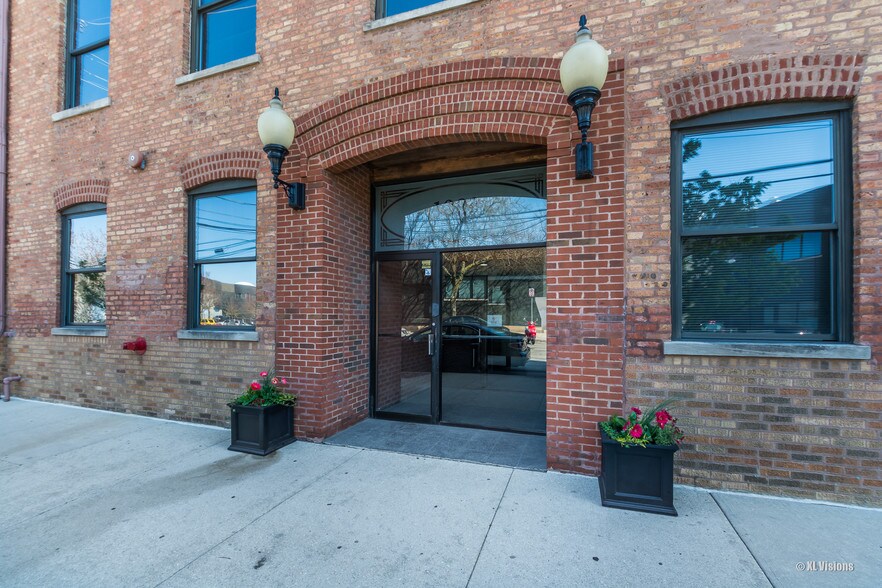 More Photos Of 1229 N North Branch St, Chicago Light Manufacturing For Lease