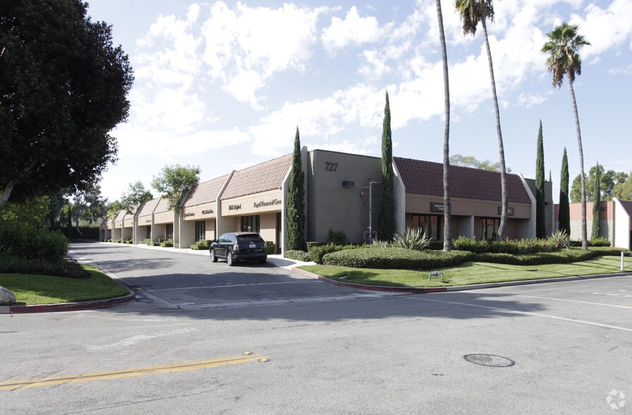 More Photos Of 727 Brea Canyon Rd, Walnut Warehouse For Lease