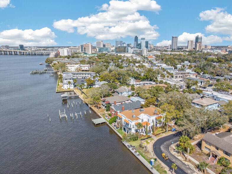More Photos Of 1710 River Rd, Jacksonville Apartments For Sale