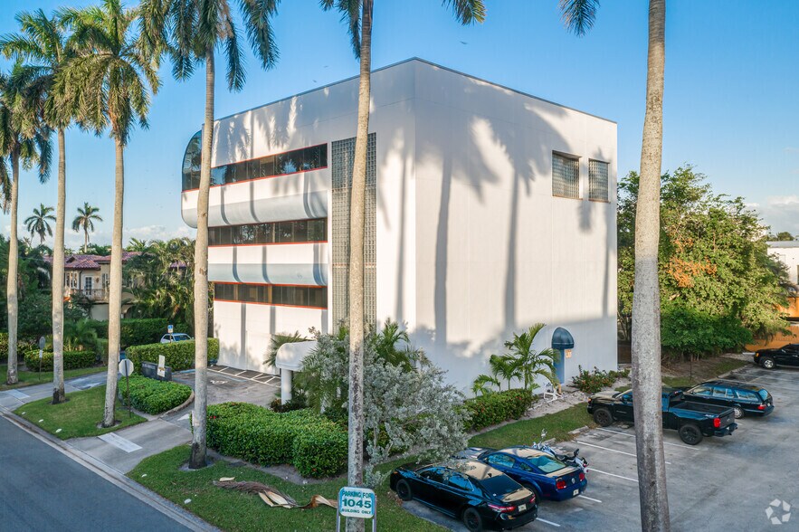 More Photos Of 25 Seabreeze Ave, Delray Beach Office For Lease
