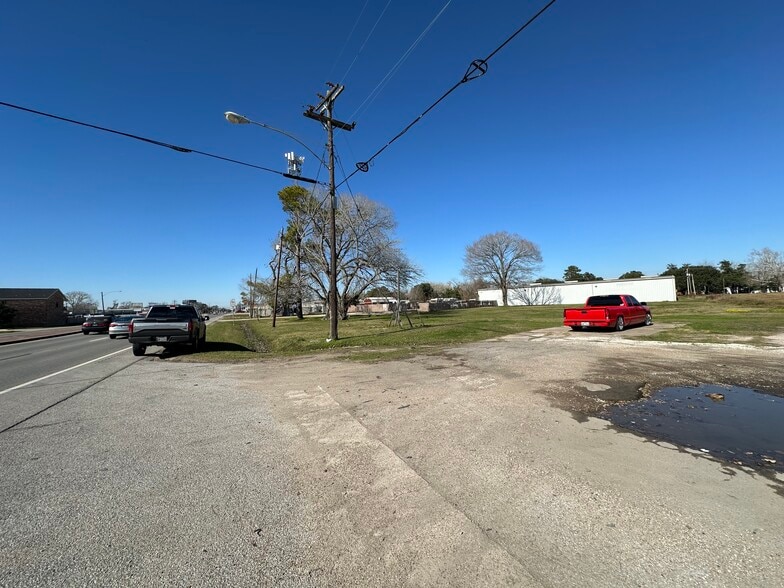 More Photos Of E Highway 6, Alvin Land For Sale