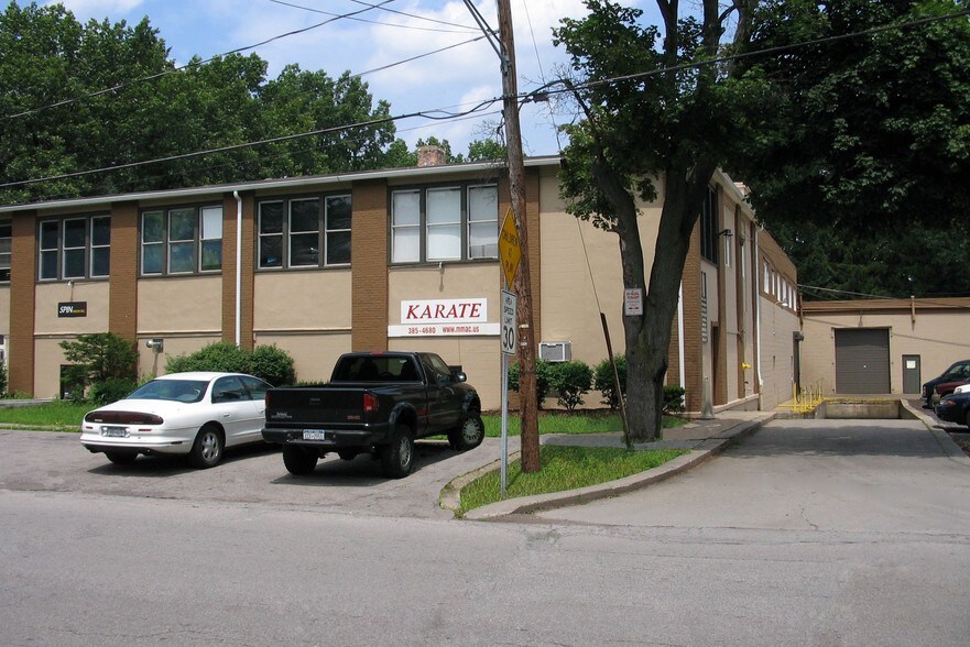 More Photos Of A-1 Country Club Rd, East Rochester Light Manufacturing For Lease