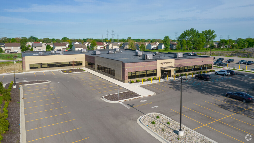 More Photos Of 13041 10 Mile Rd, Warren Office For Sale