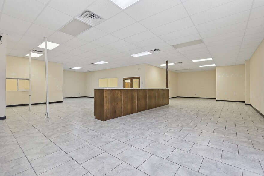 More Photos Of 711 Cassat Ave, Jacksonville Service For Sale