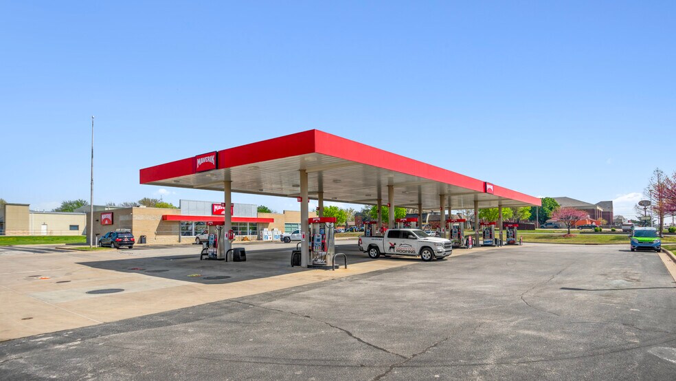 More Photos Of 10603 E 86th St, Owasso Convenience Store For Sale