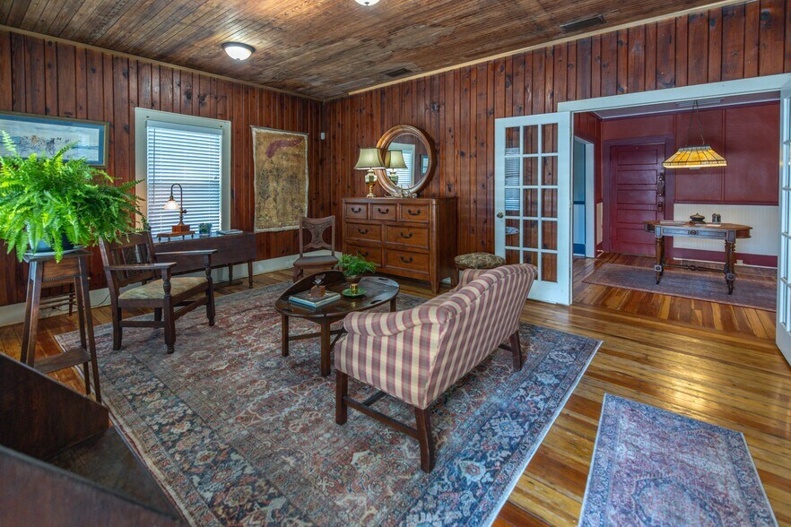 More Photos Of 86 Masters Dr, Saint Augustine Office For Sale