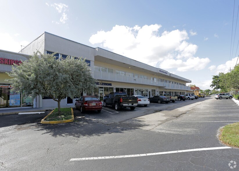 More Photos Of 11030-11050 Wiles Rd, Coral Springs Religious Facility For Sale