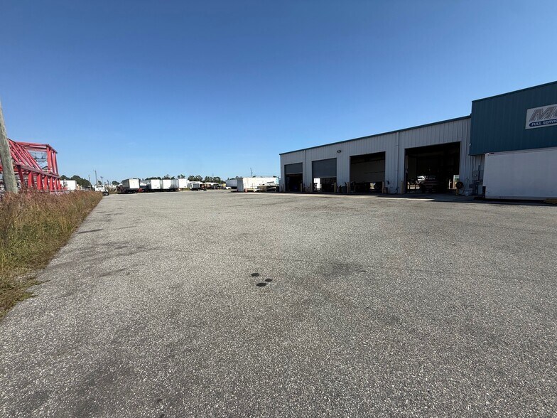 Primary Photo Of 931 Thorpe Rd, Orlando Warehouse For Lease