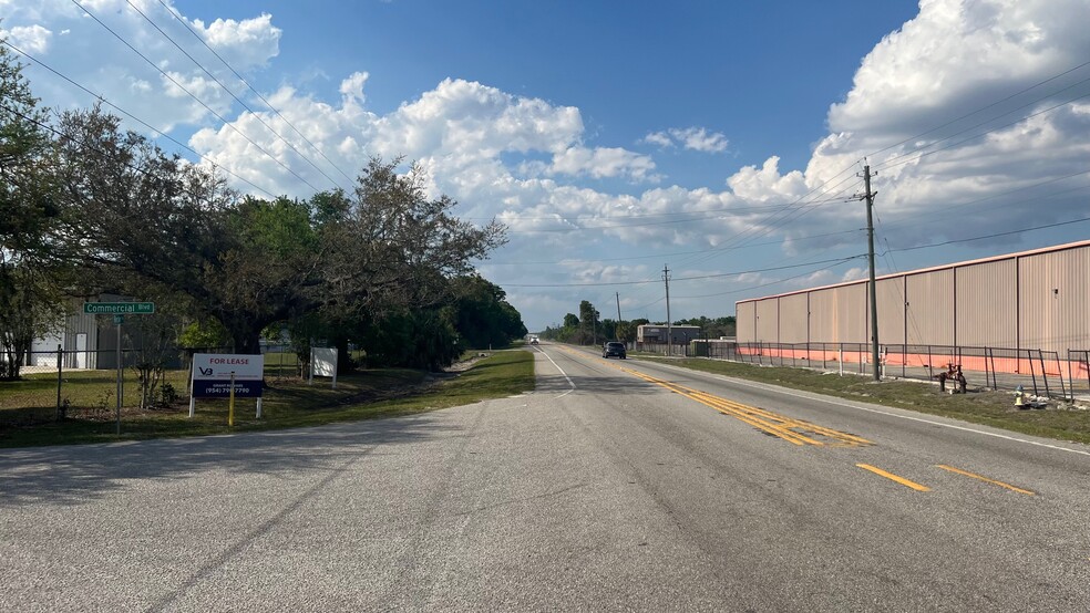 More Photos Of 5450 Commercial Blvd, Winter Haven Distribution For Lease