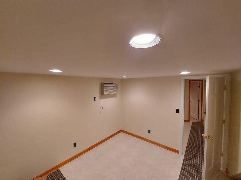 More Photos Of 472 Lake St, Brooklyn Land For Sale