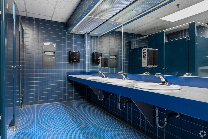 More Photos Of 6 Arrow Rd, Ramsey Office For Lease