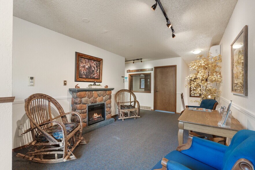 More Photos Of 800 E Hwy 24, Woodland Park Unknown For Lease