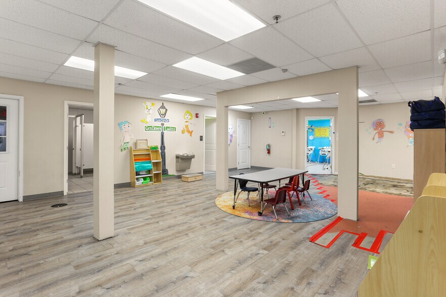 More Photos Of 321 S Dorgenois St, New Orleans Schools For Sale