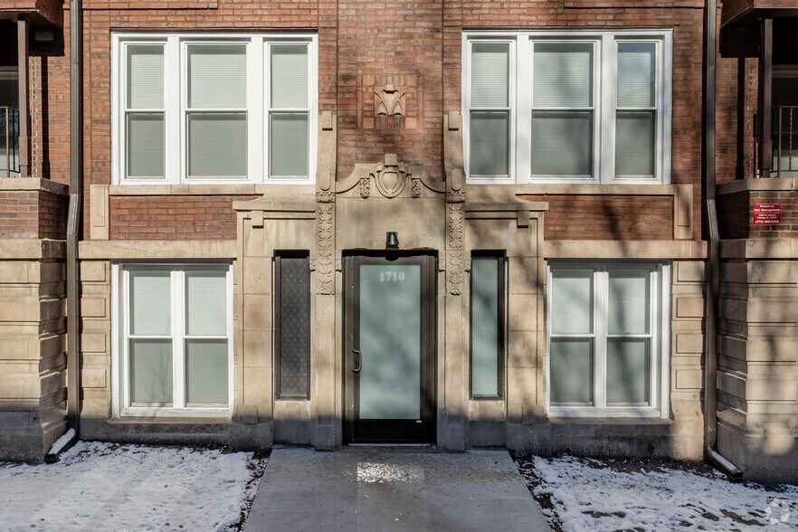 More Photos Of 1710 W Lunt Ave, Chicago Apartments For Sale