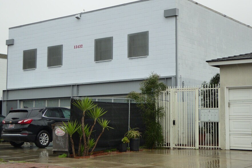More Photos Of 13432 Beach Ave, Marina Del Rey Loft Creative Space For Lease