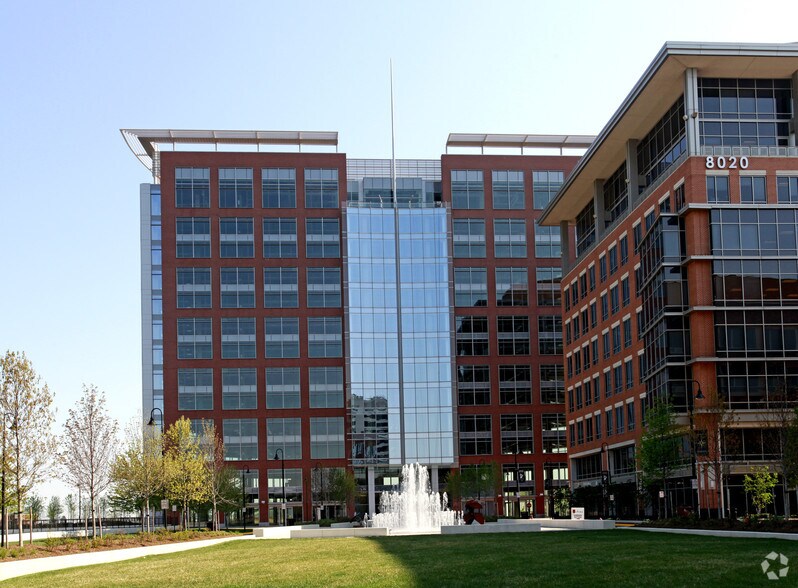 More Photos Of 1850 Towers Crescent Plz, Vienna Office For Lease