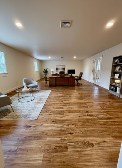 More Photos Of 955 W Main St, Mount Joy Storefront Retail Office For Lease