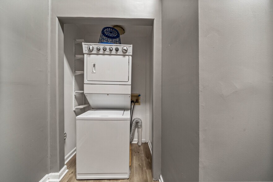 More Photos Of 614-616 Cherokee St, Leavenworth Apartments For Sale