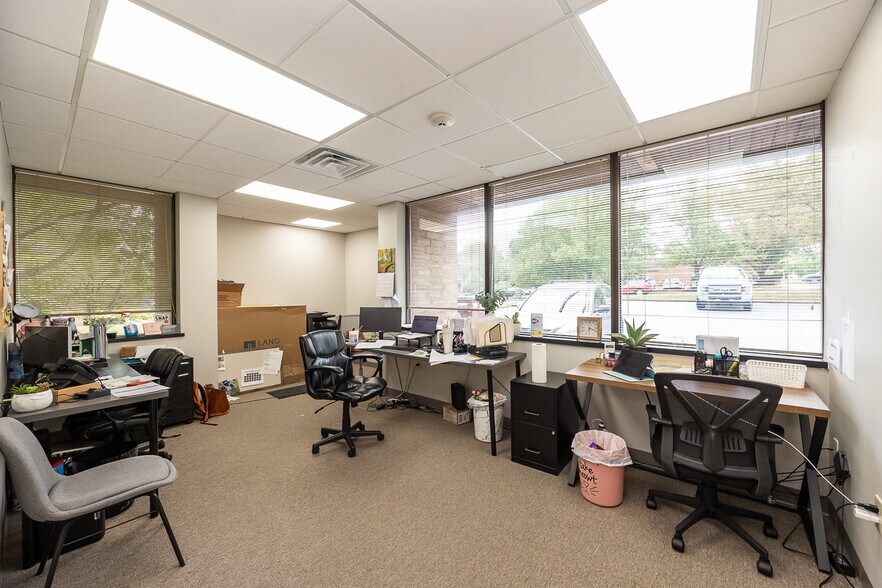 More Photos Of 728 Springdale Dr, Exton Office For Lease